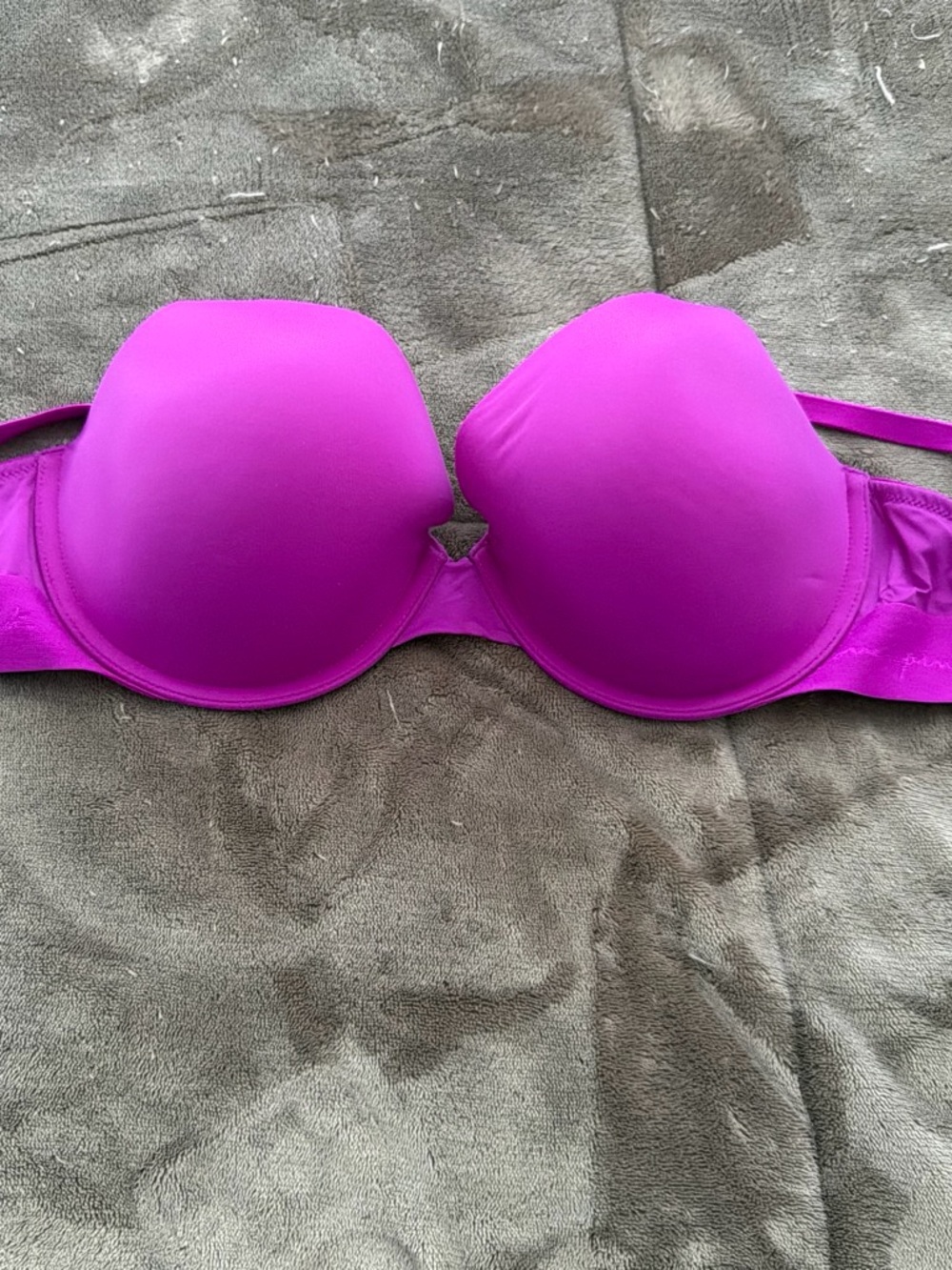 PINK Victoria's Secret Strapless Push-Up Bra in Bright Fuchsia